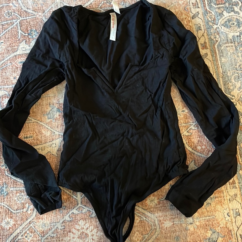 Free people v neck bodysuit